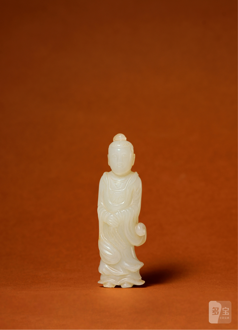 明·青白玉持珠观音立像